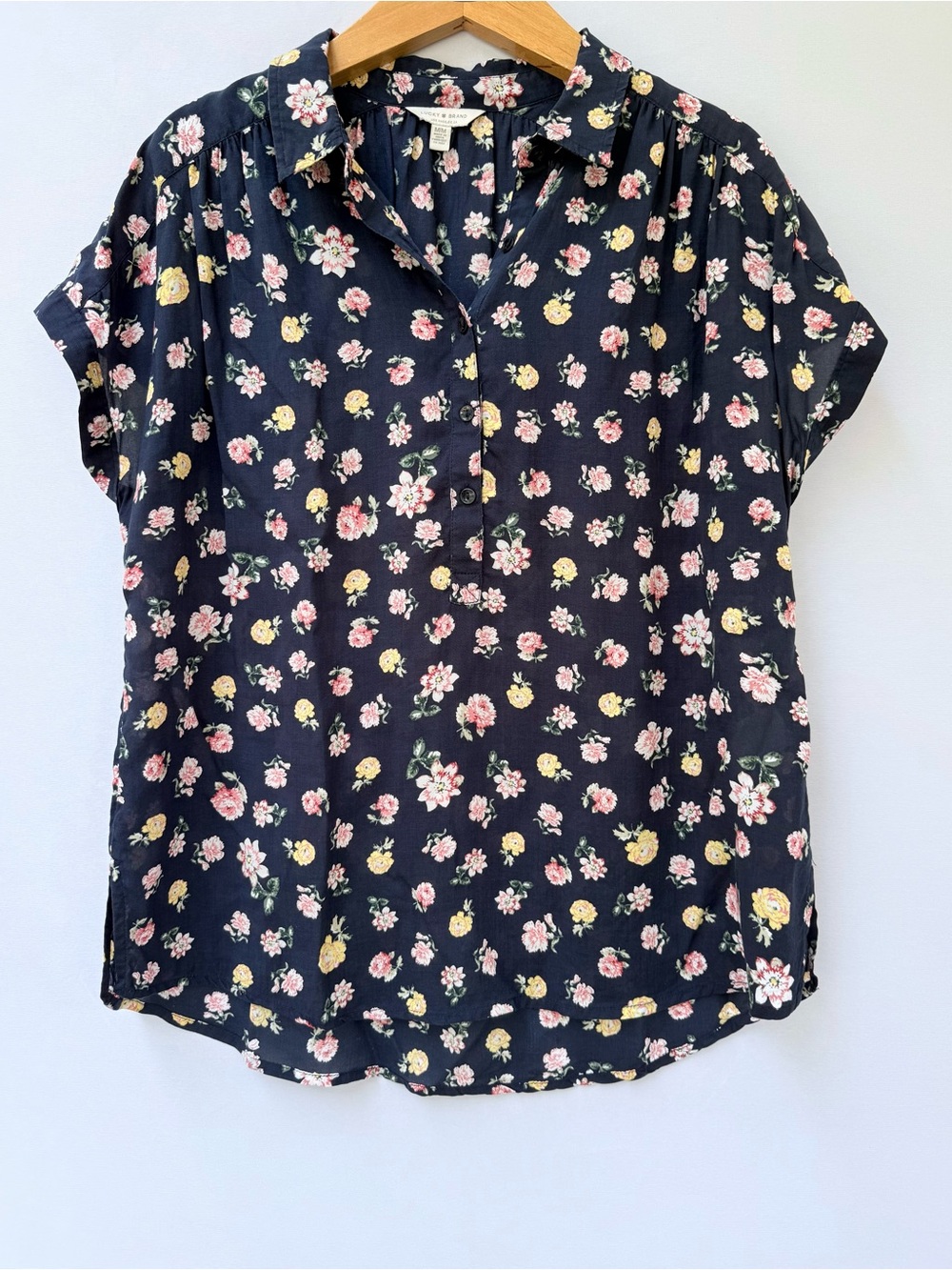 Lucky Brand Navy Floral Blouse, Partially Sheer, Boho Short Sleeve Top, M, NWOT